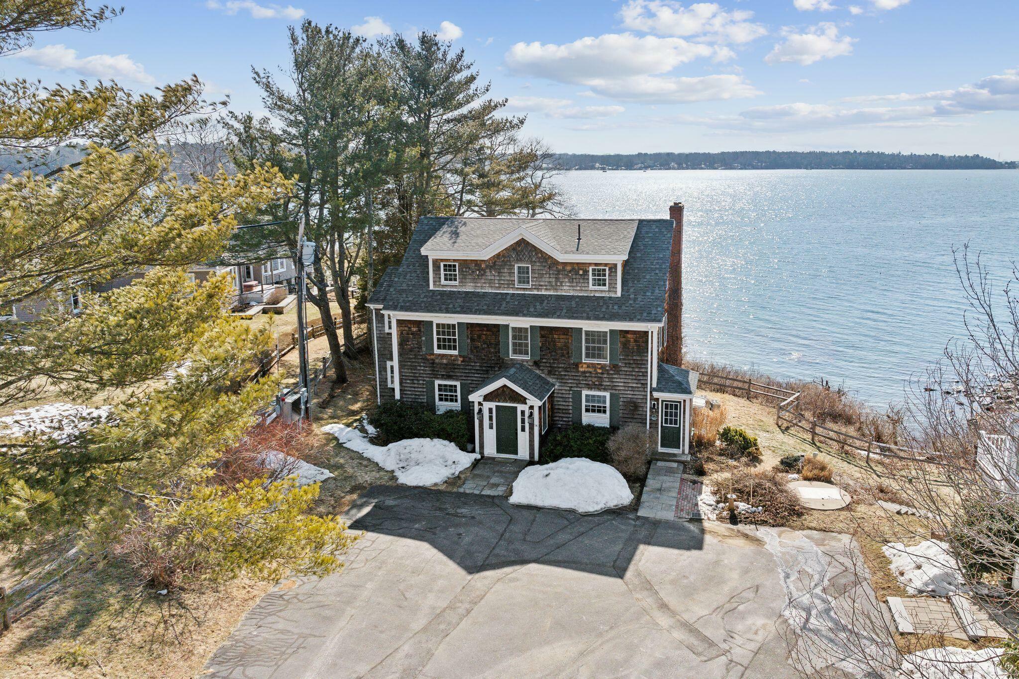 Property Photo:  14 Kingfisher Cove  ME 04096 