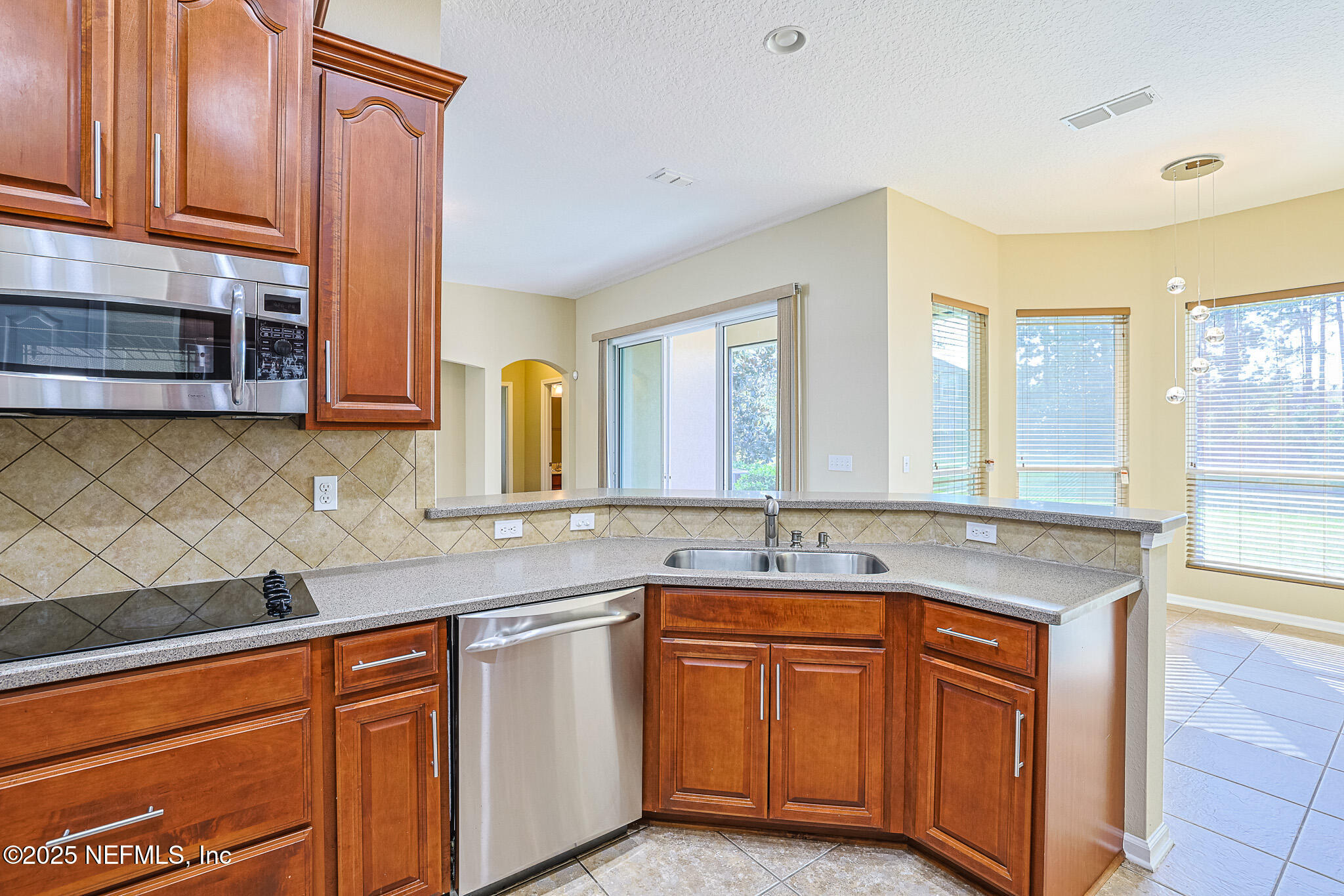Property Photo: 3542 Oglebay Drive FL 32043
