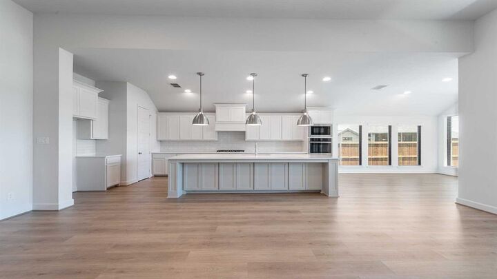 Property Photo: 7440 Wayward Drive TX 76179