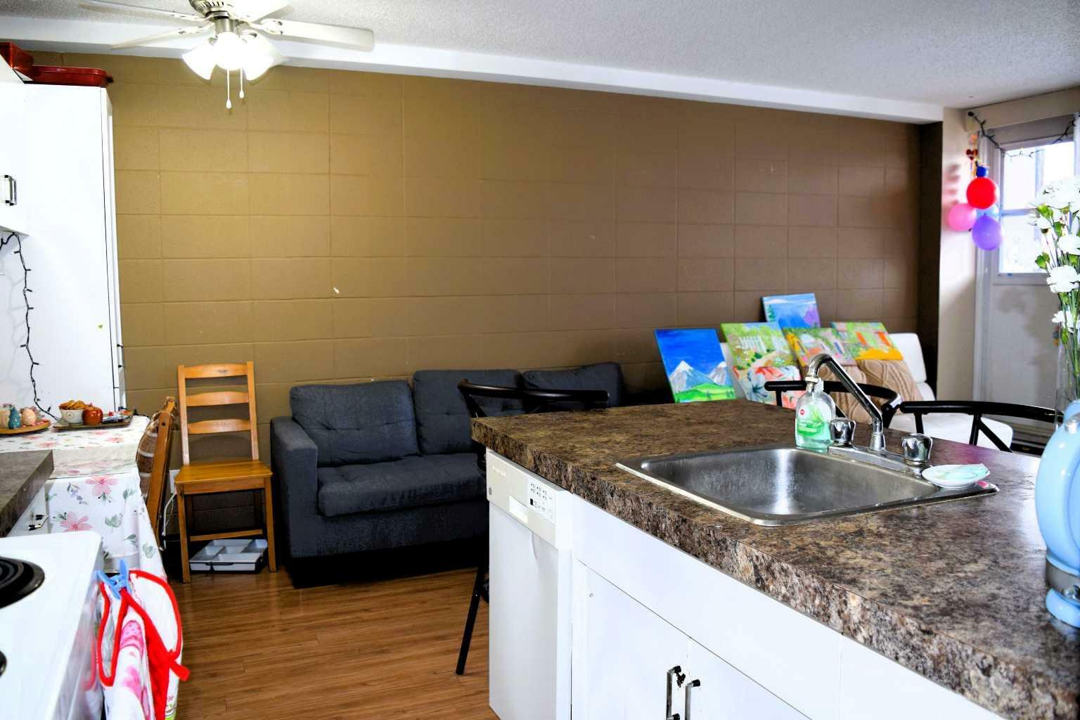 Property Photo:  4700 55 Street 607  AB T4N 2H8 