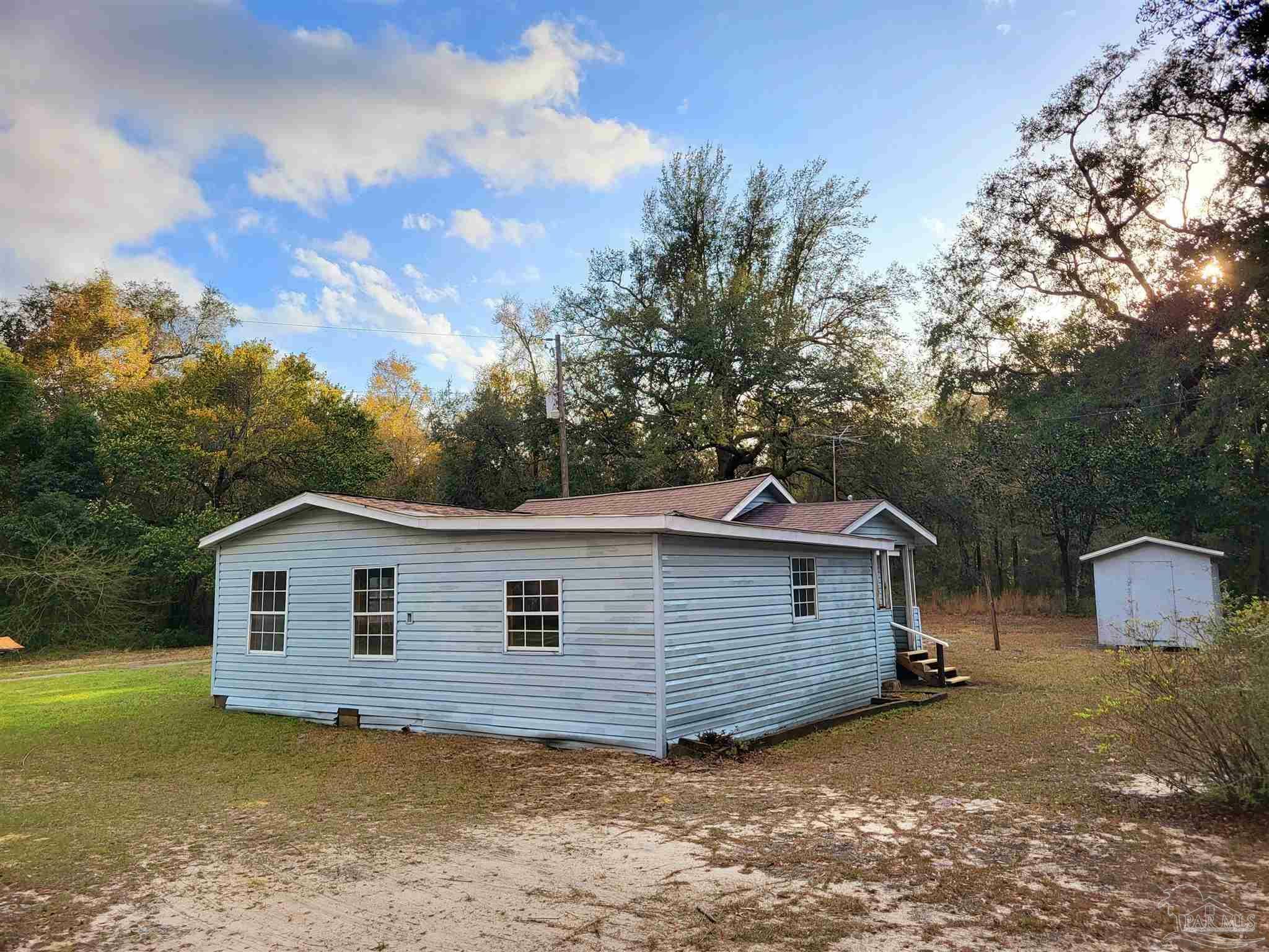 7474 Embers Ln  Milton FL 32583 photo
