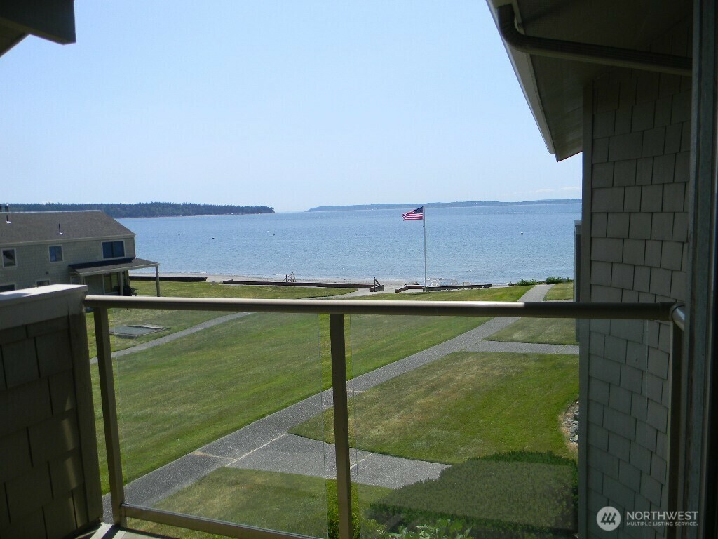 Property Photo: 816 Old Beach Road 203 WA 98249