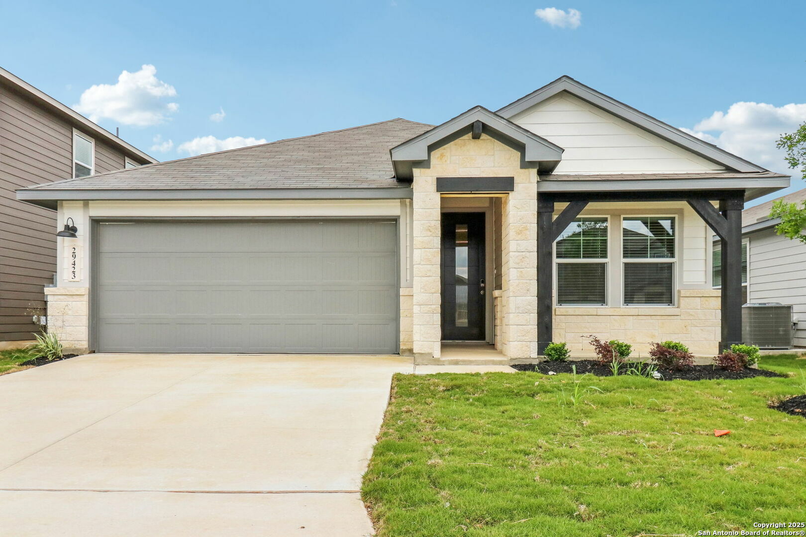 Property Photo: 29423 Clanton Pass TX 78260