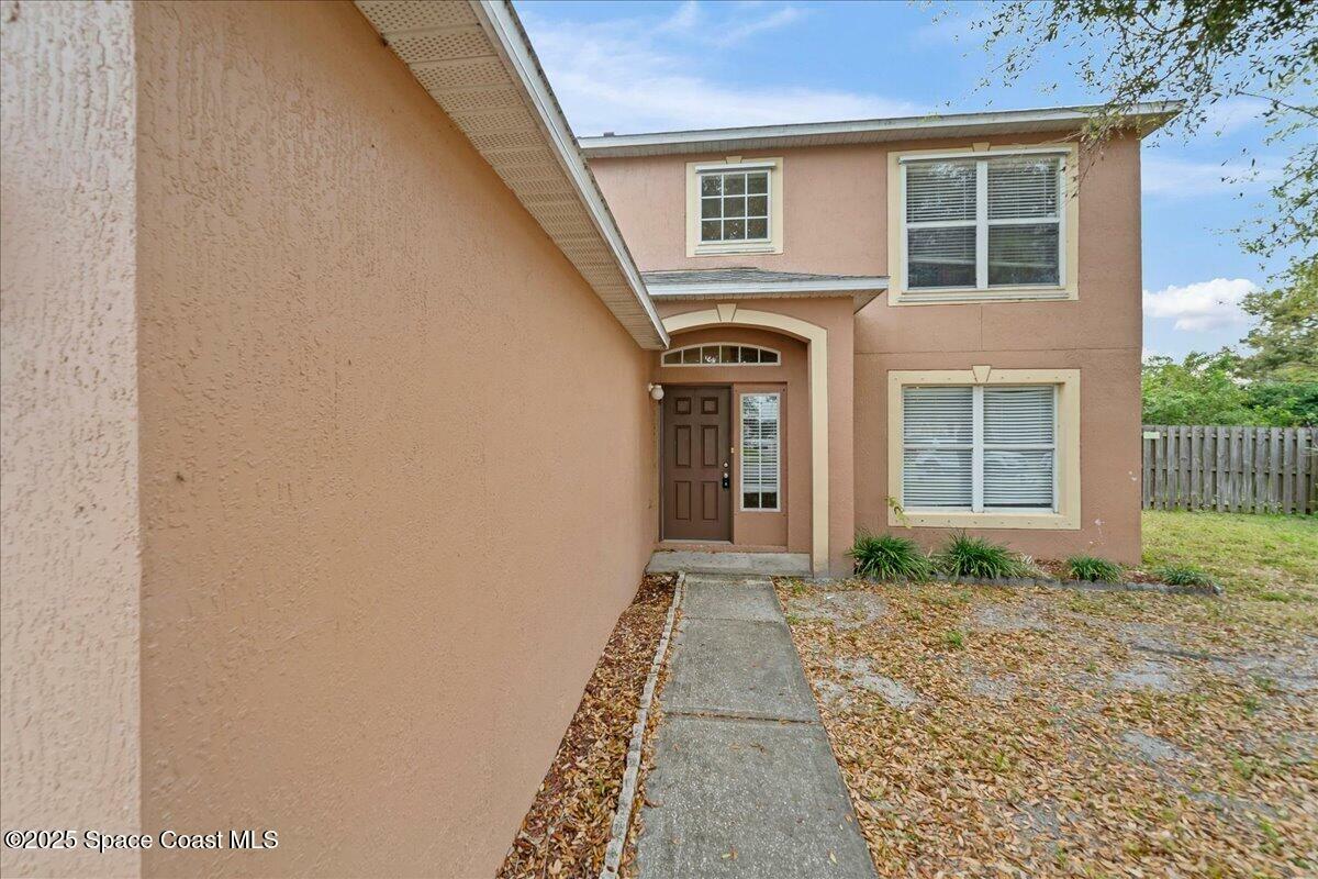 Property Photo: 1333 Sorento Circle FL 32904