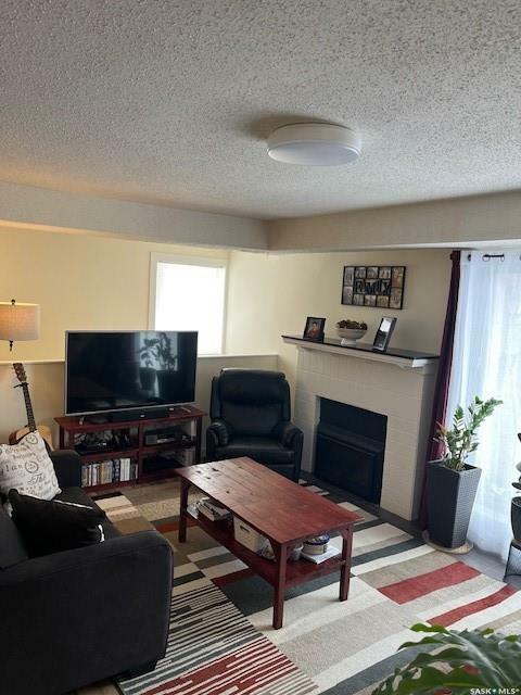 Property Photo:  443 Pendygrasse Road 202  SK S7M 5C1 