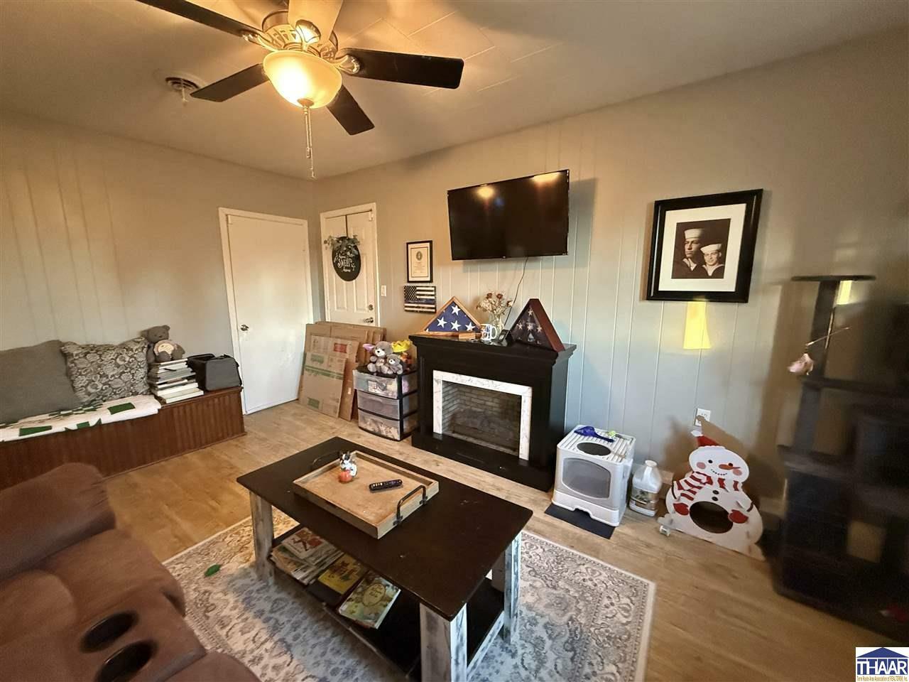 Property Photo: 809 E Azalia Drive IN 47802
