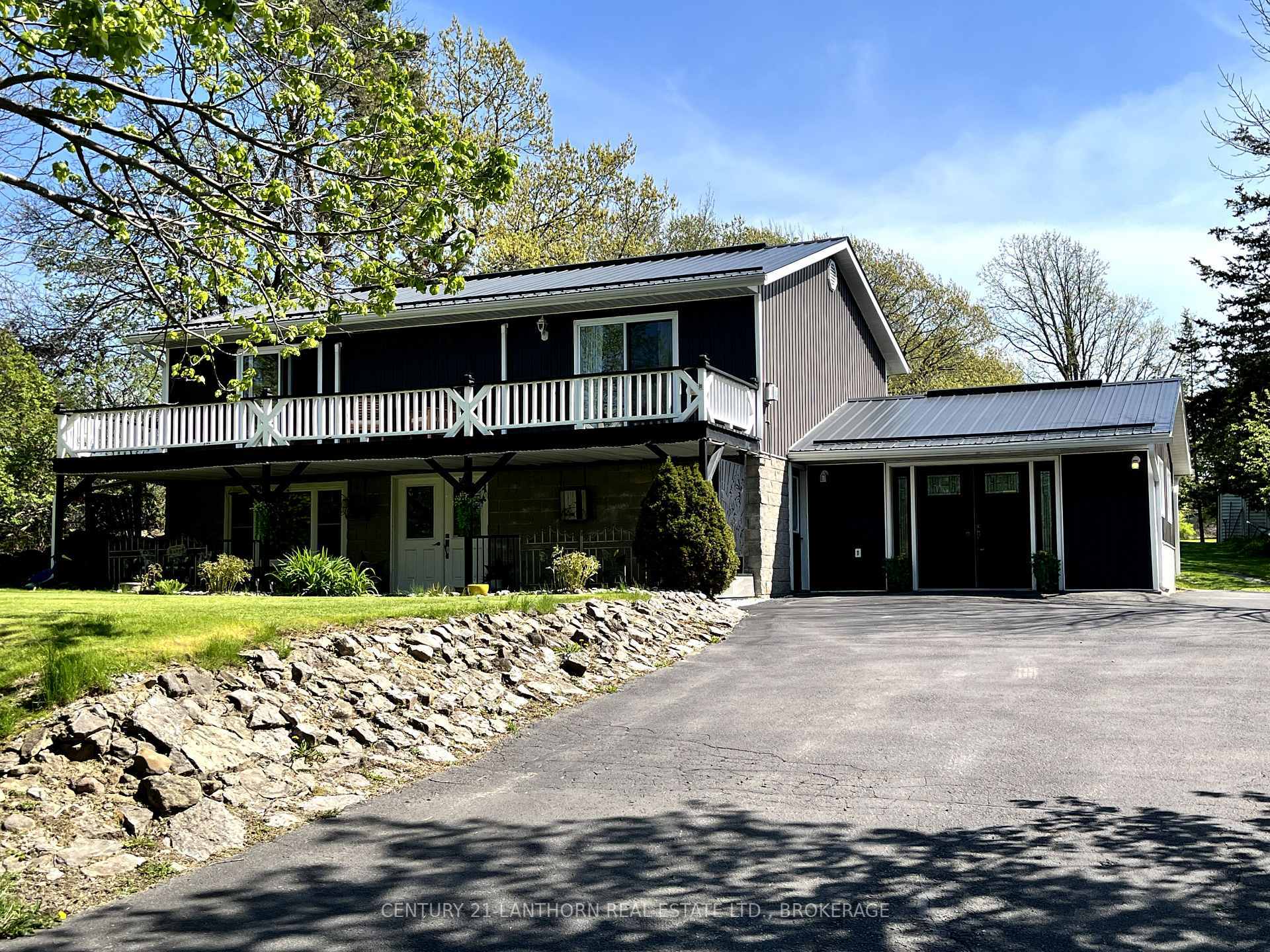 11807 Loyalist Parkway  Prince Edward County ON K0K 2T0 photo