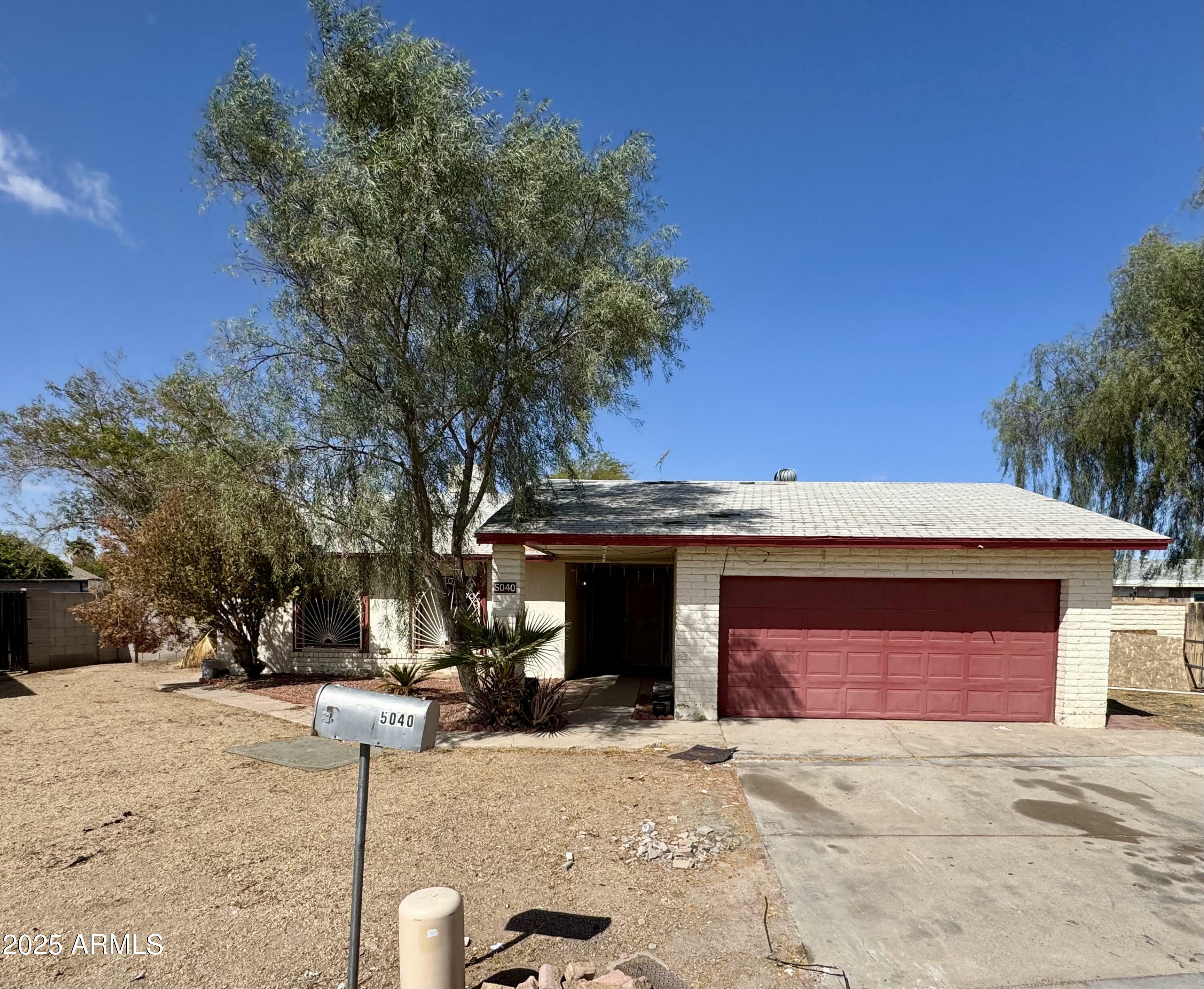 Property Photo:  5040 N 69th Drive  AZ 85303 