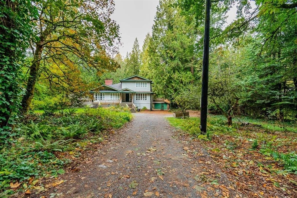 Property Photo: 13127 28 Avenue BC V4P 1K1