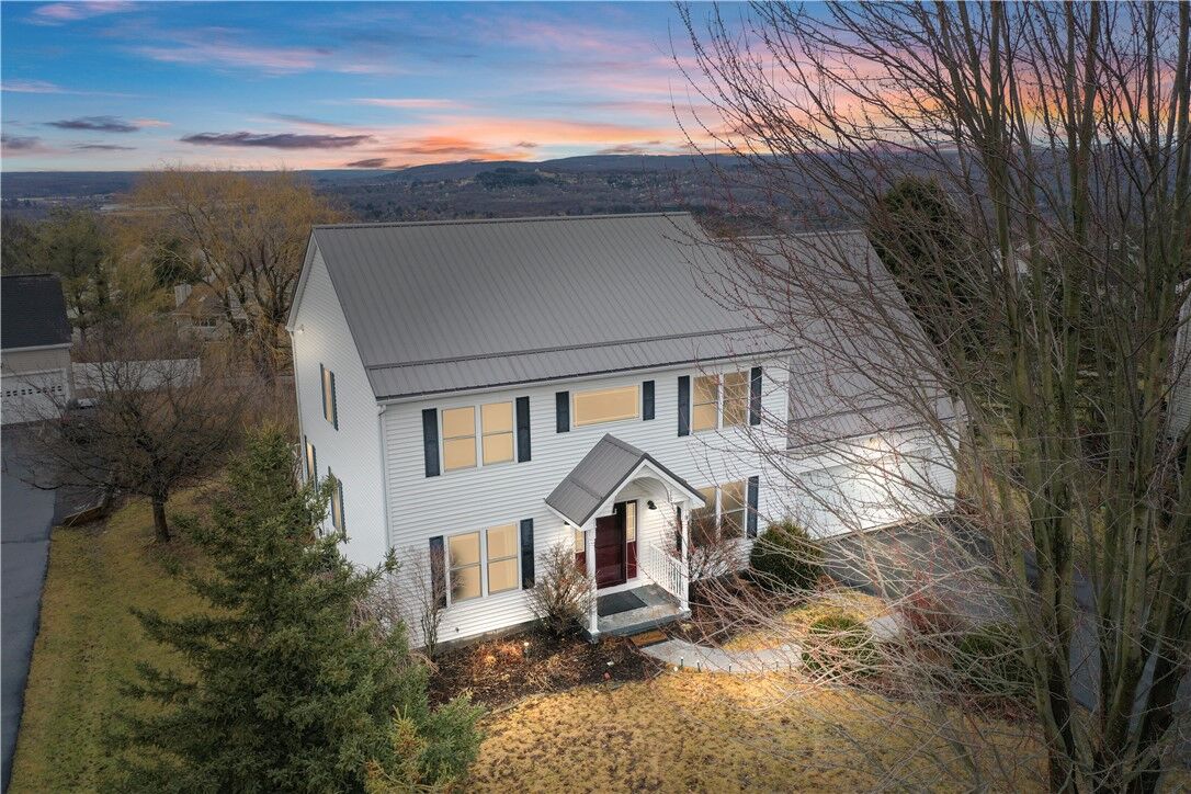 Property Photo:  14 Saunders Road  NY 14850 