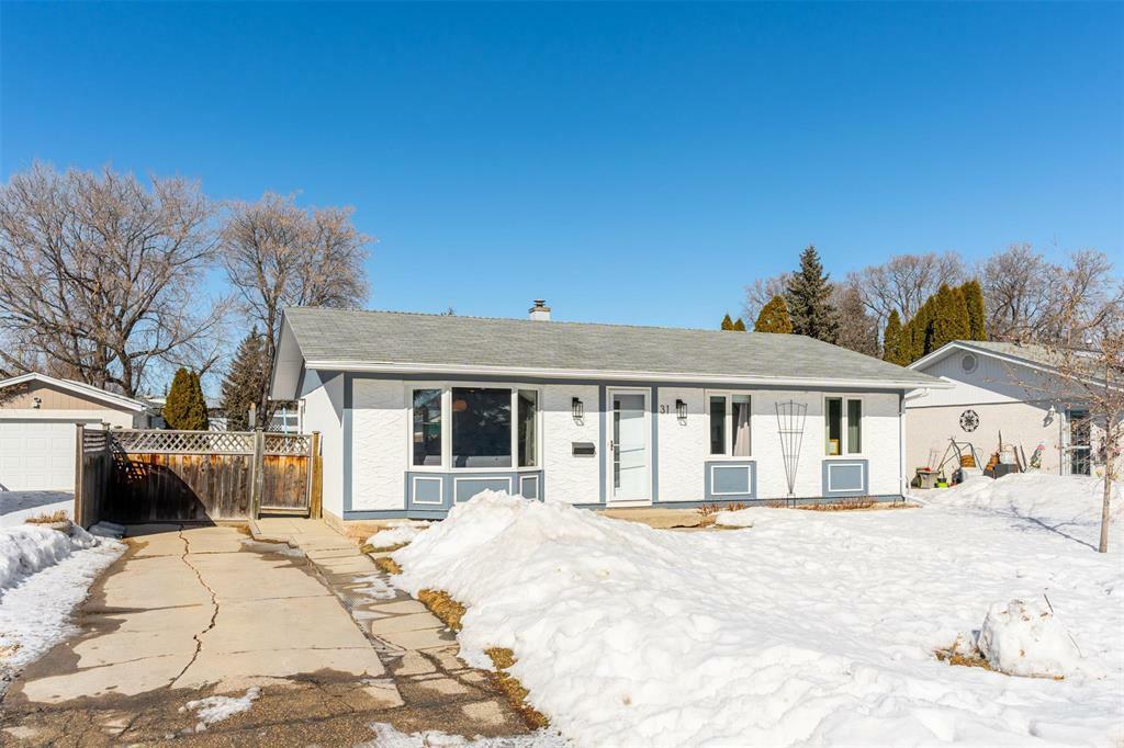 Photo de la propriété:  31 Bright Oaks Bay West  MB R2M 2L9 