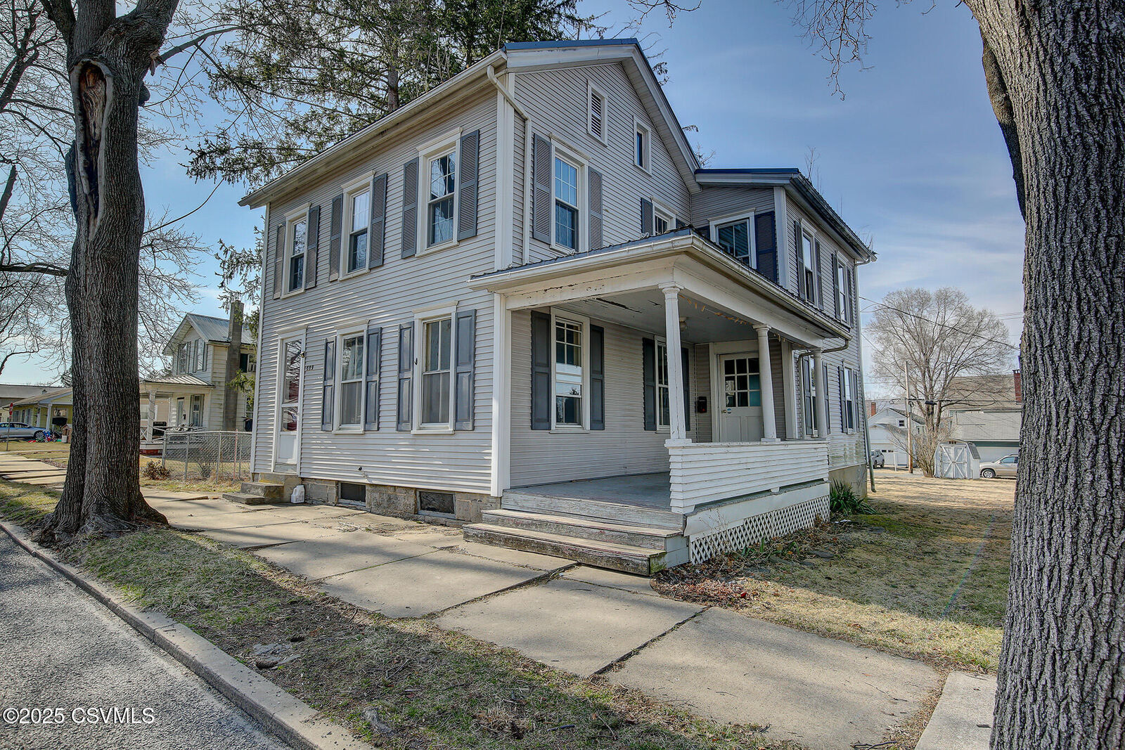Property Photo:  624 Market Street  PA 17844 