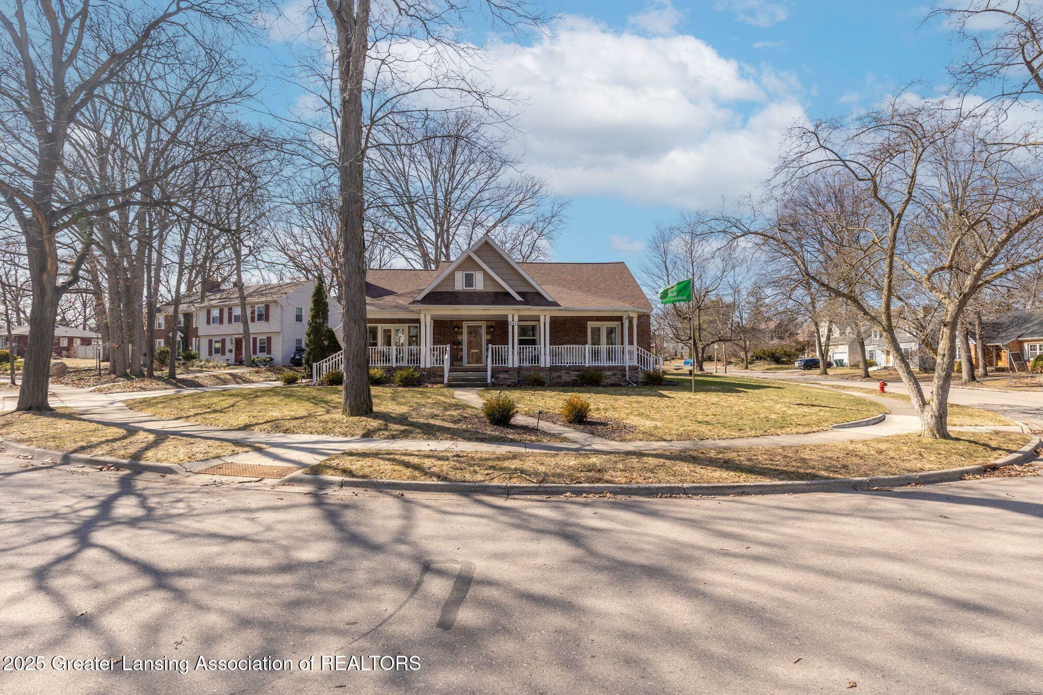 Property Photo:  641 Kensington Road  MI 48823 