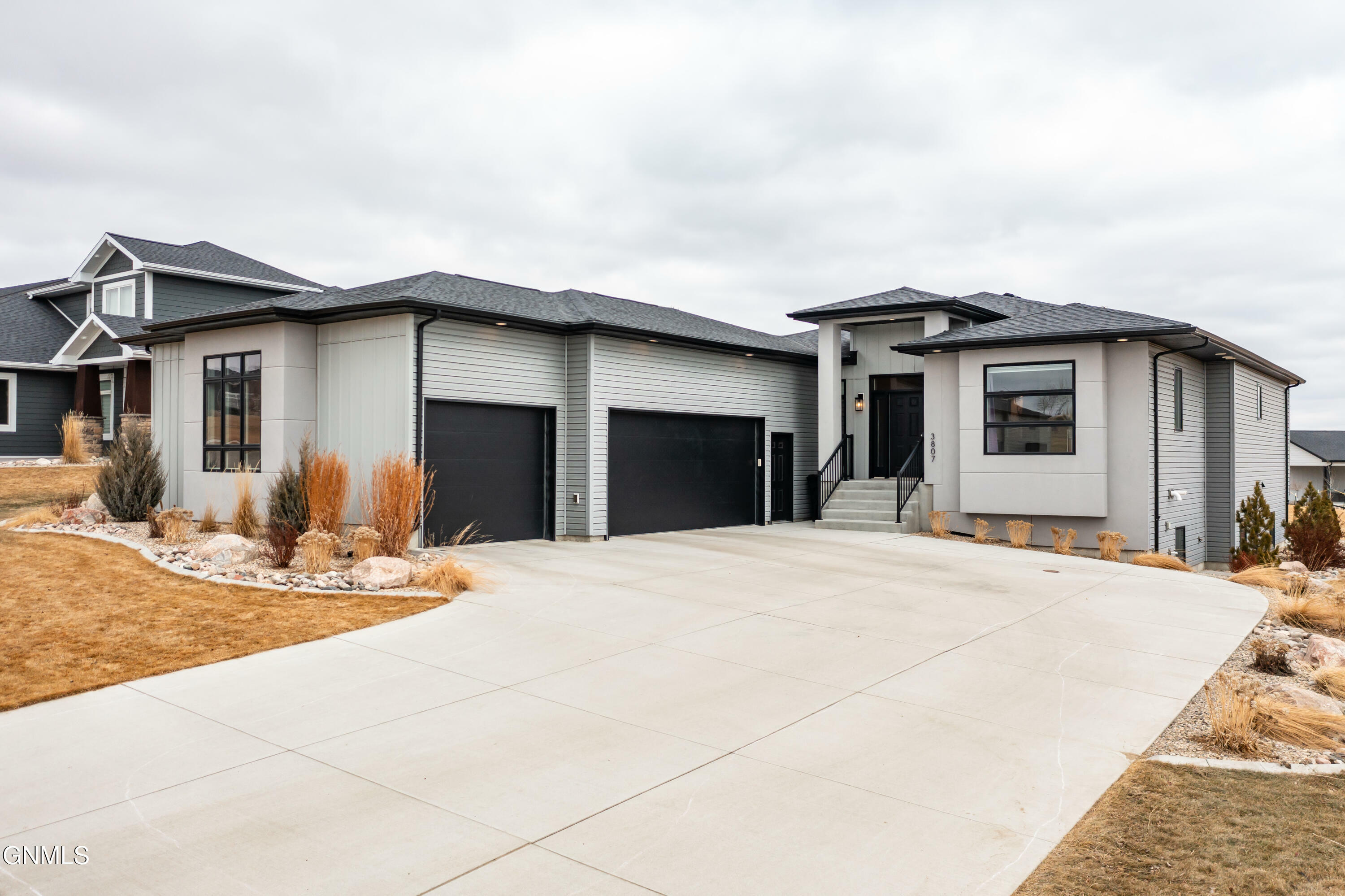 Property Photo:  3807 Monreo Drive  ND 58503 