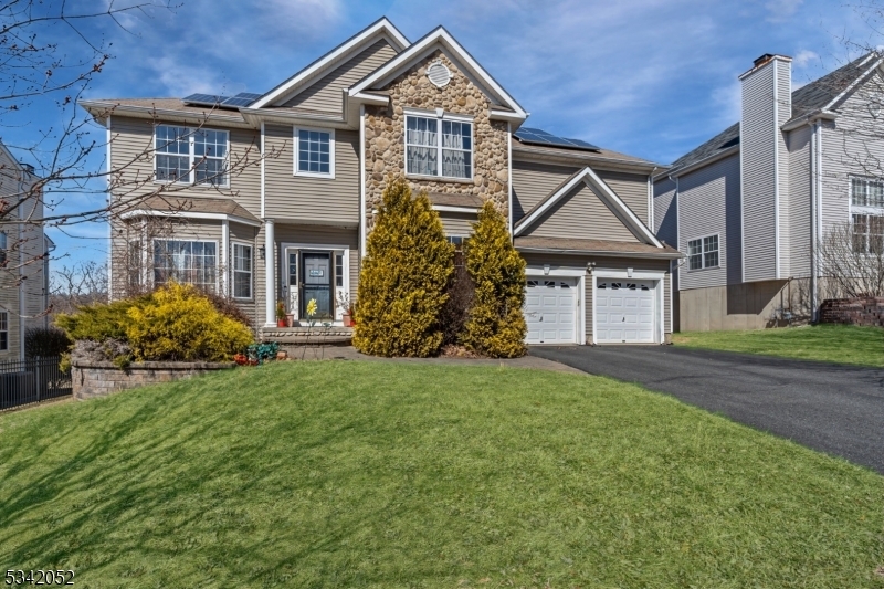 Property Photo: 692 Skyline Dr NJ 07849