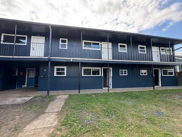 Property Photo: 4706 Yellowstone Boulevard 7 TX 77021