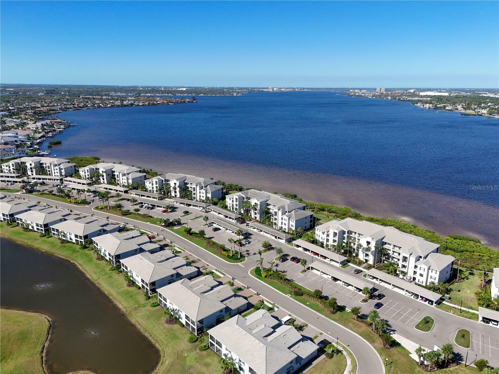 Property Photo: 1020 Tidewater Shores Loop 107 FL 34208