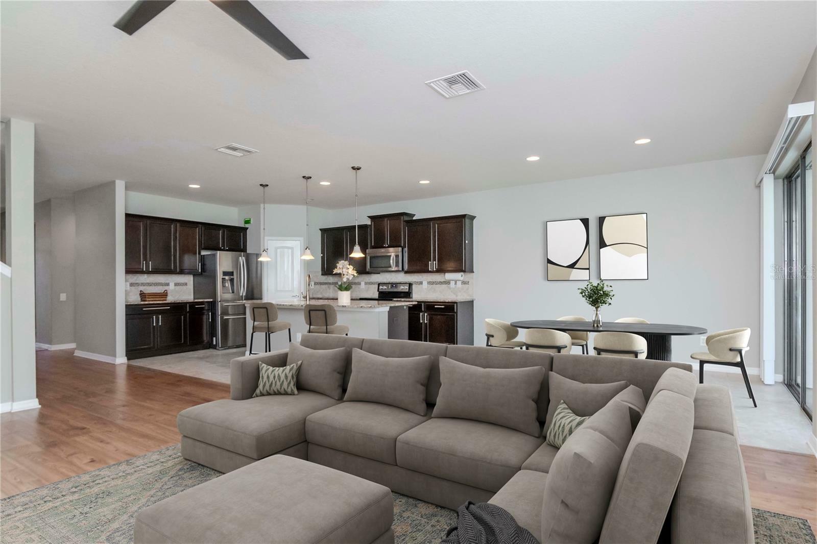 Property Photo: 2208 Landside Drive FL 33594