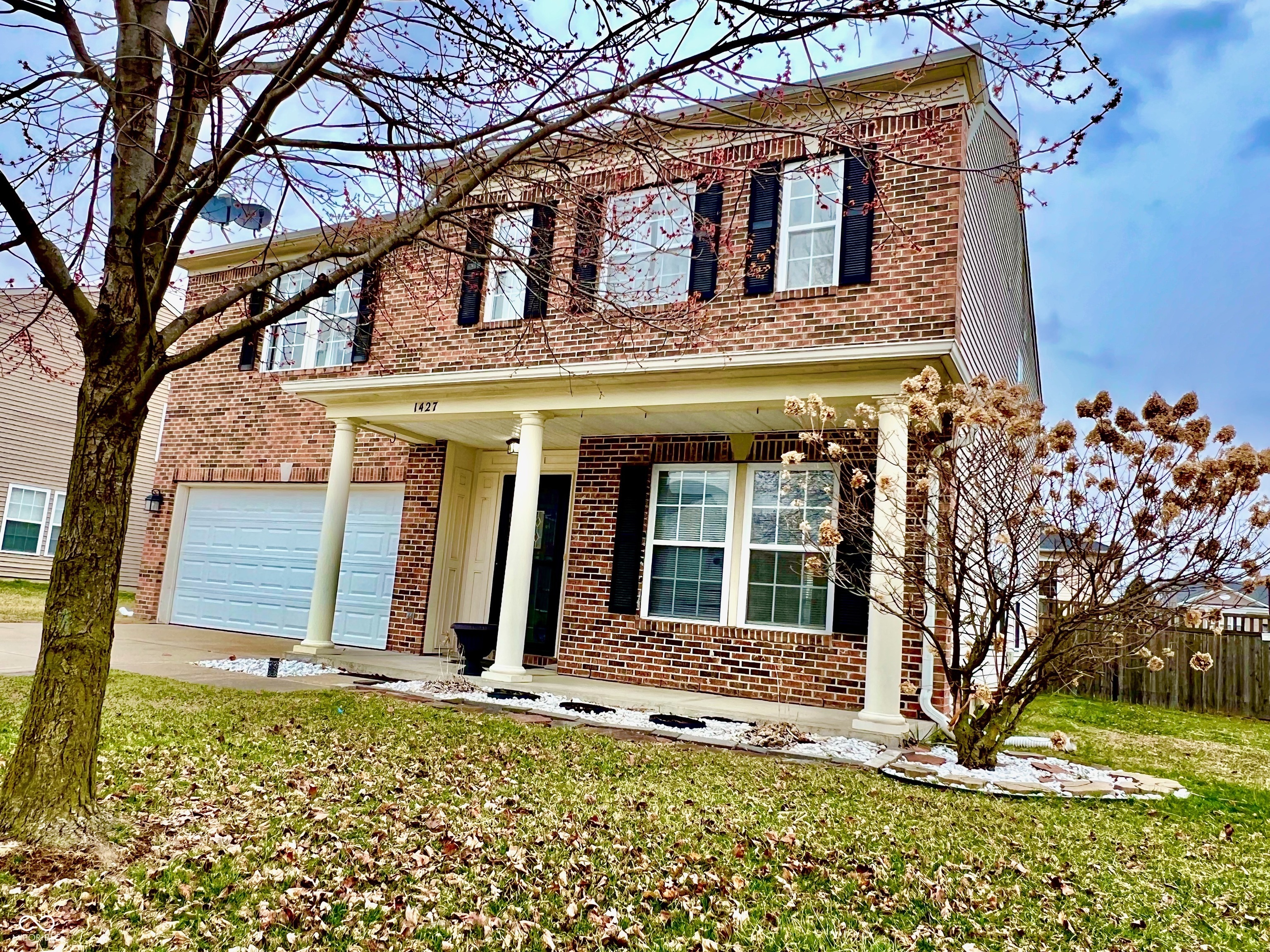 Property Photo: 1427 Broyles Lane IN 46231
