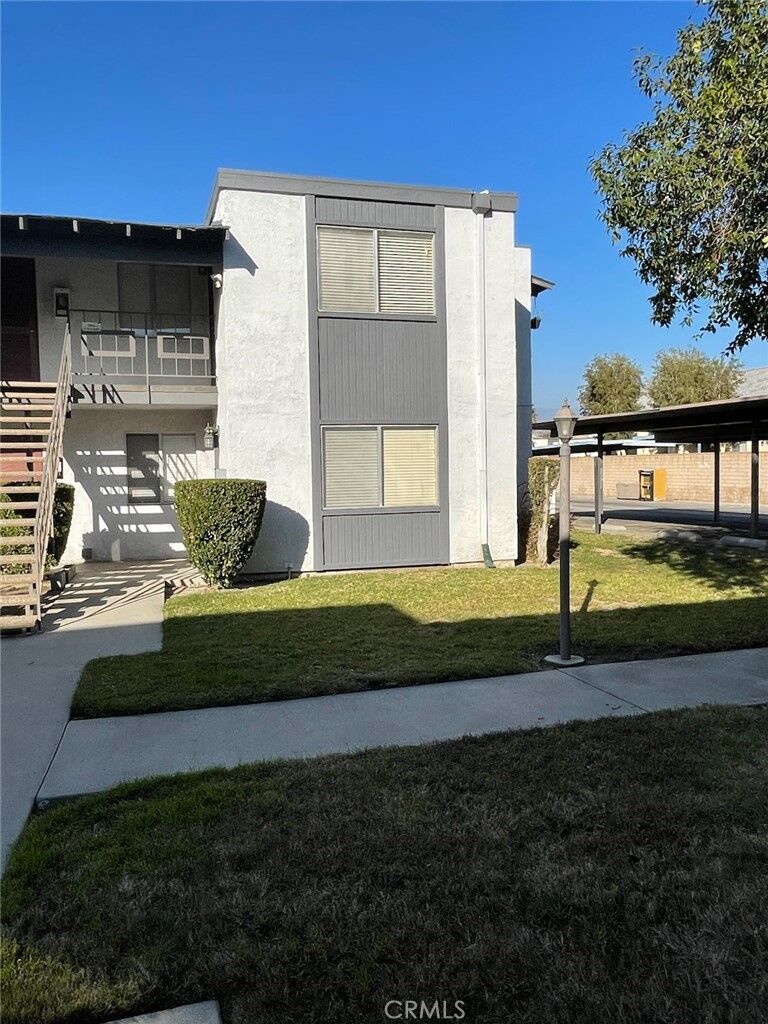 Property Photo: 10963 Rincon Street CA 92354