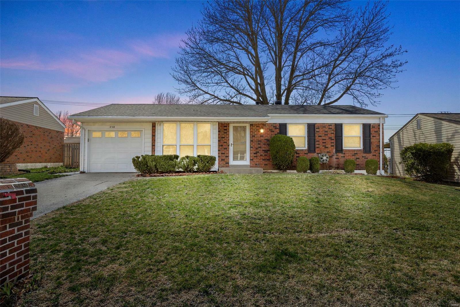 Property Photo: 2222 Bolton Street MO 63301