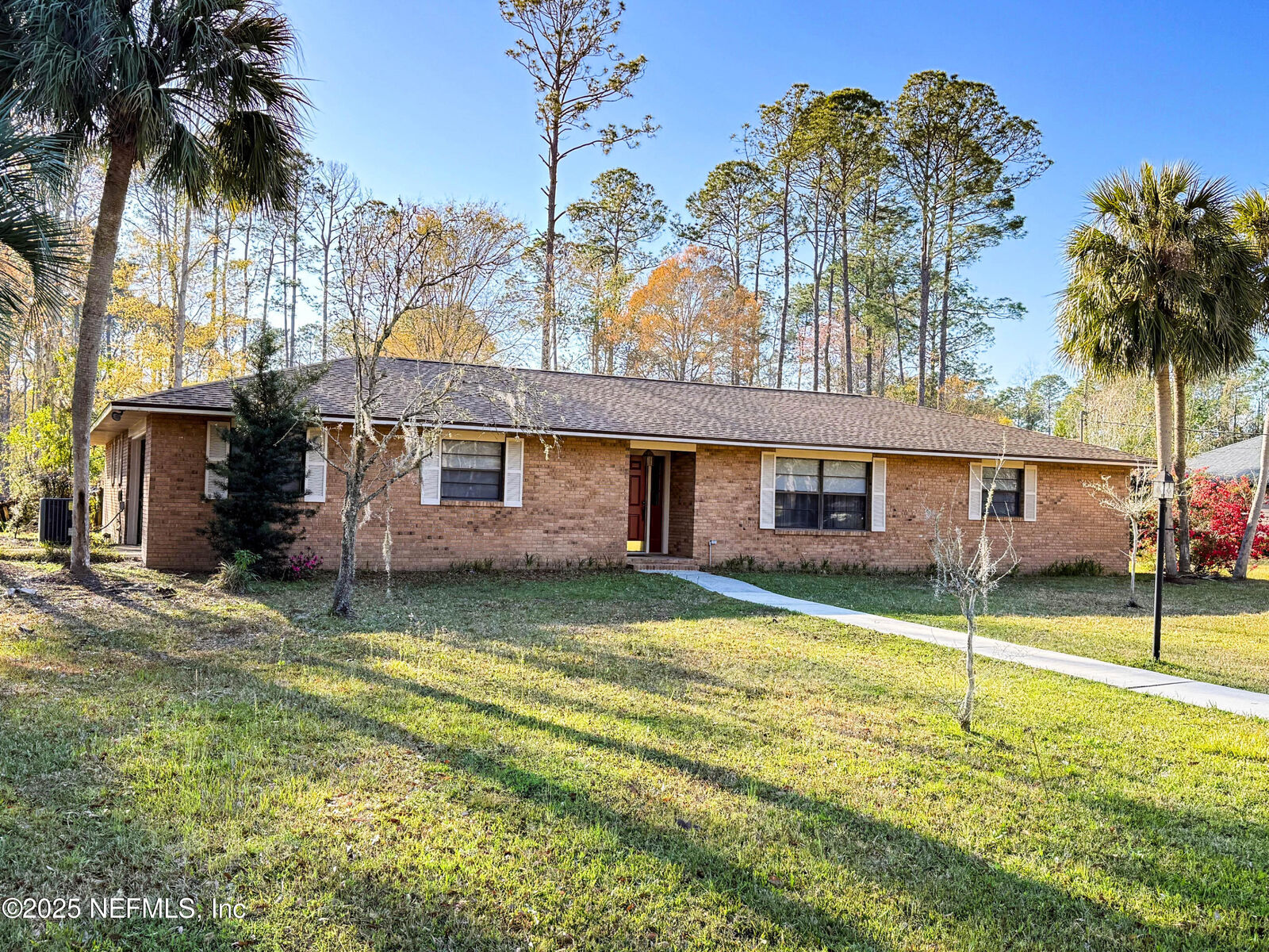 Property Photo:  15232 NE 14th Avenue  FL 32091 
