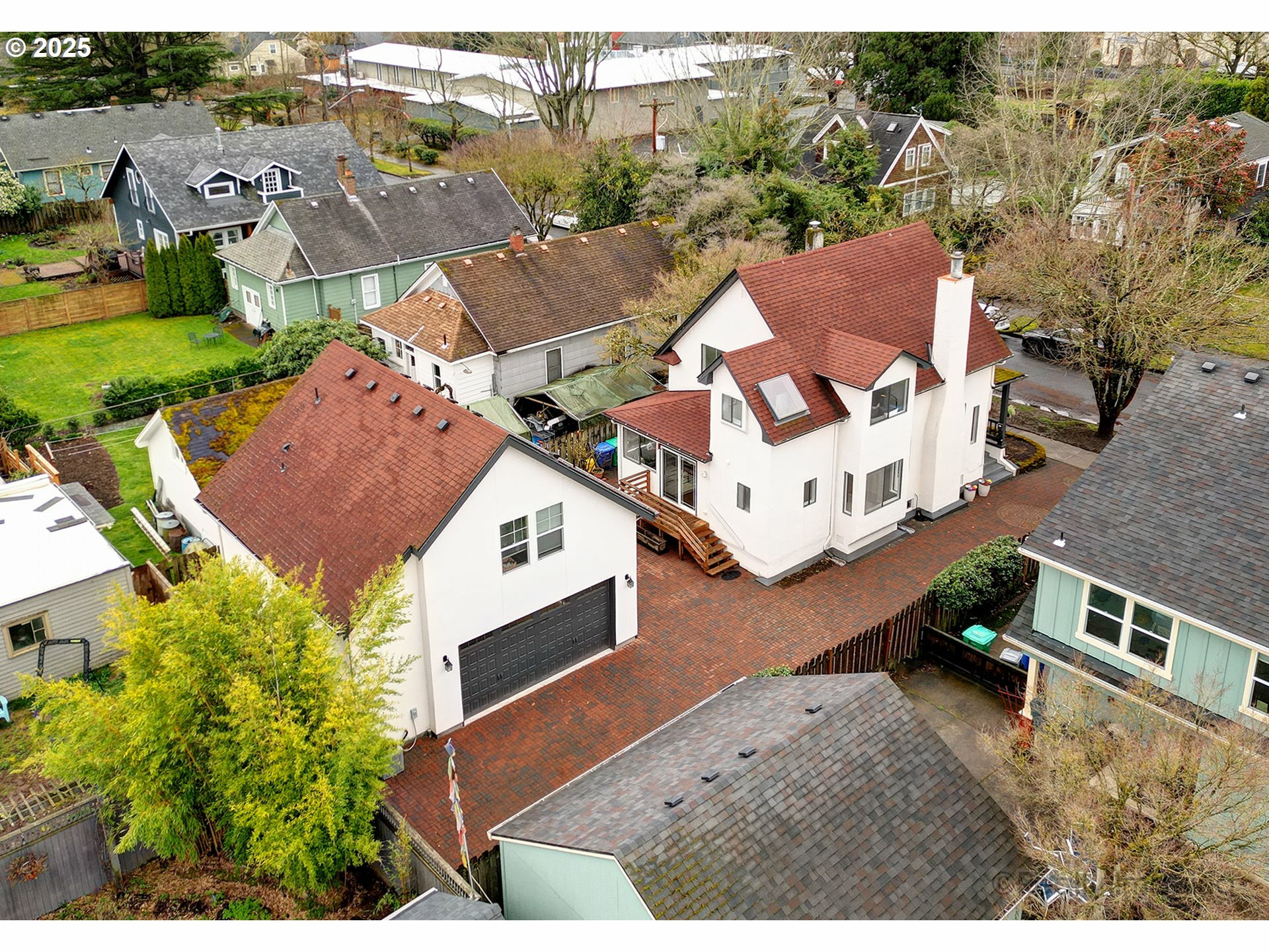 1724 SE 40th Ave  Portland OR 97214 photo
