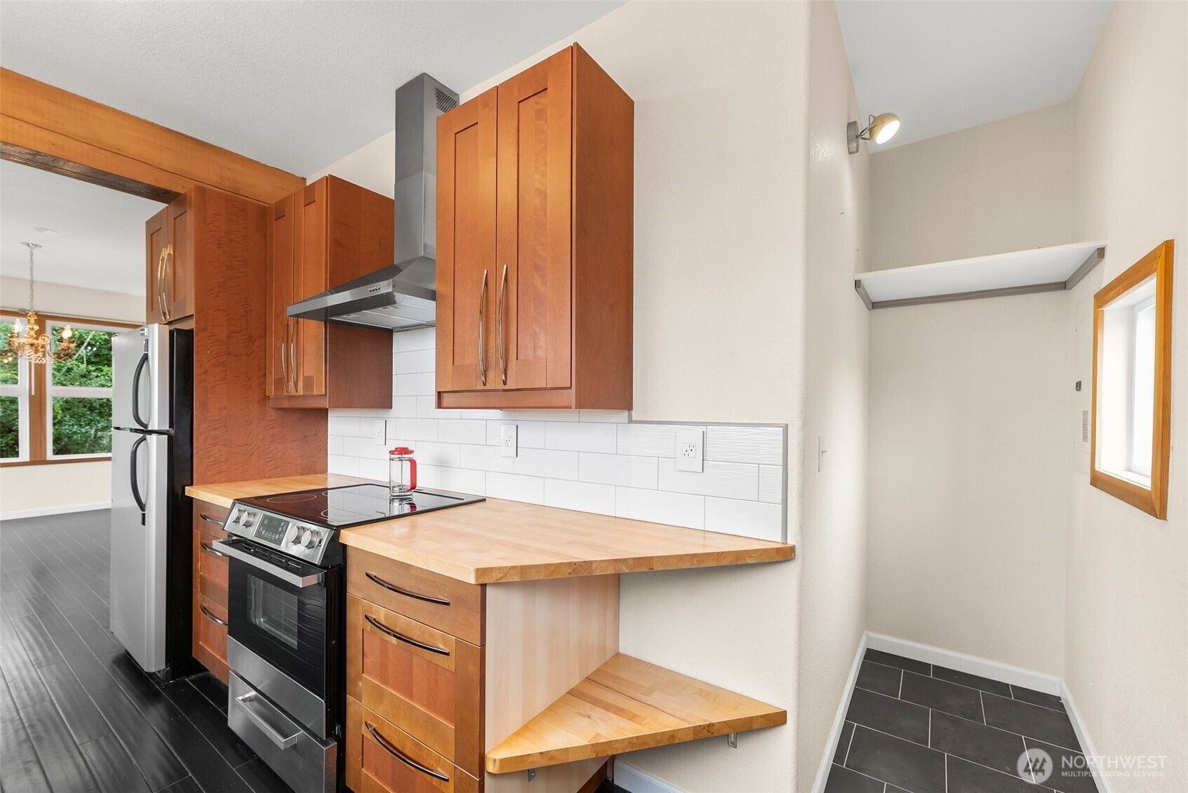 Property Photo: 1739 Trenton Avenue WA 98310