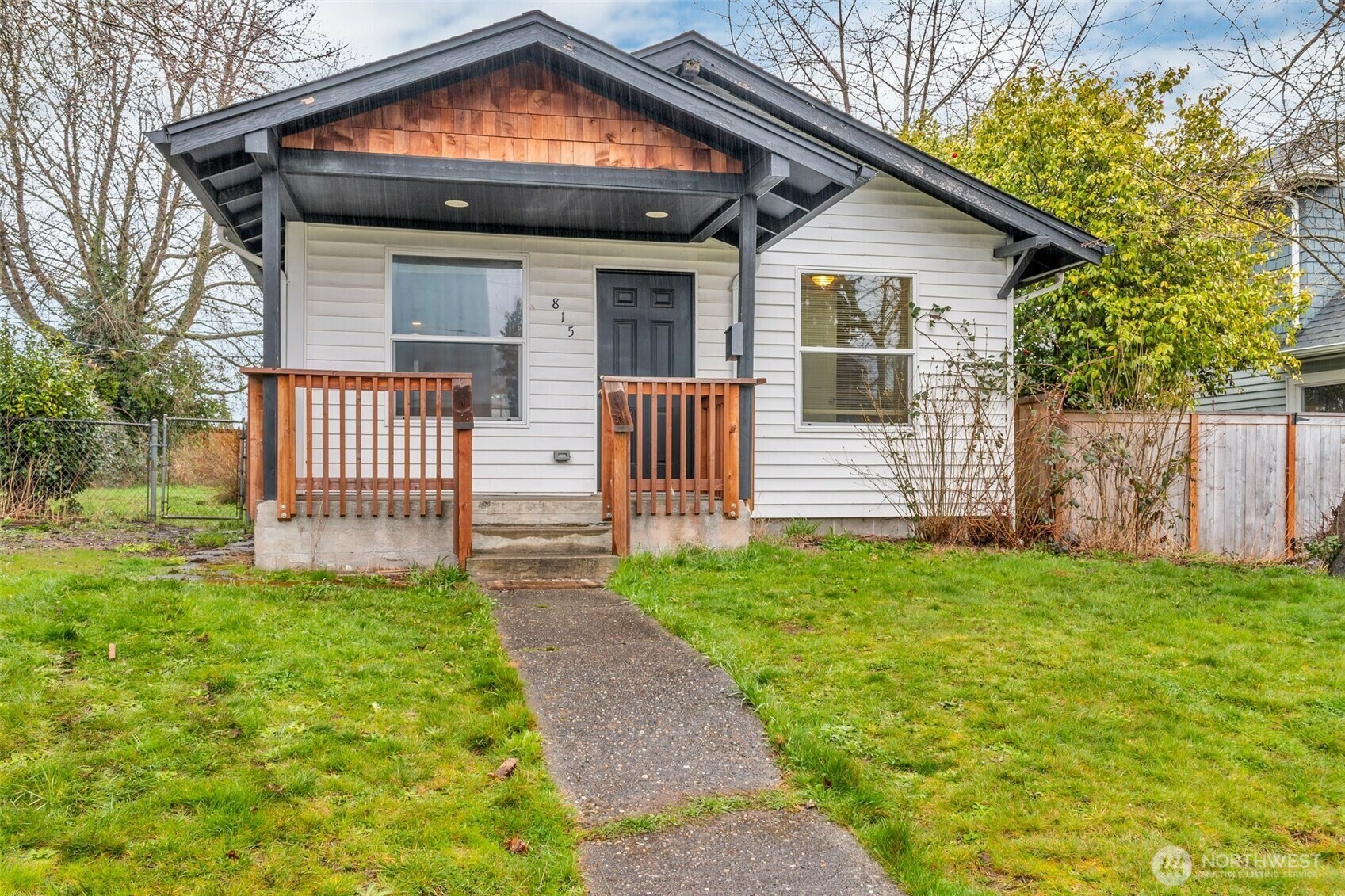 Property Photo: 815 E 63rd Street WA 98404
