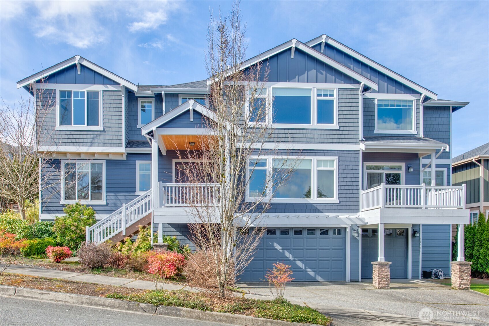 Property Photo:  14517 NE 99th Ave  WA 98011 