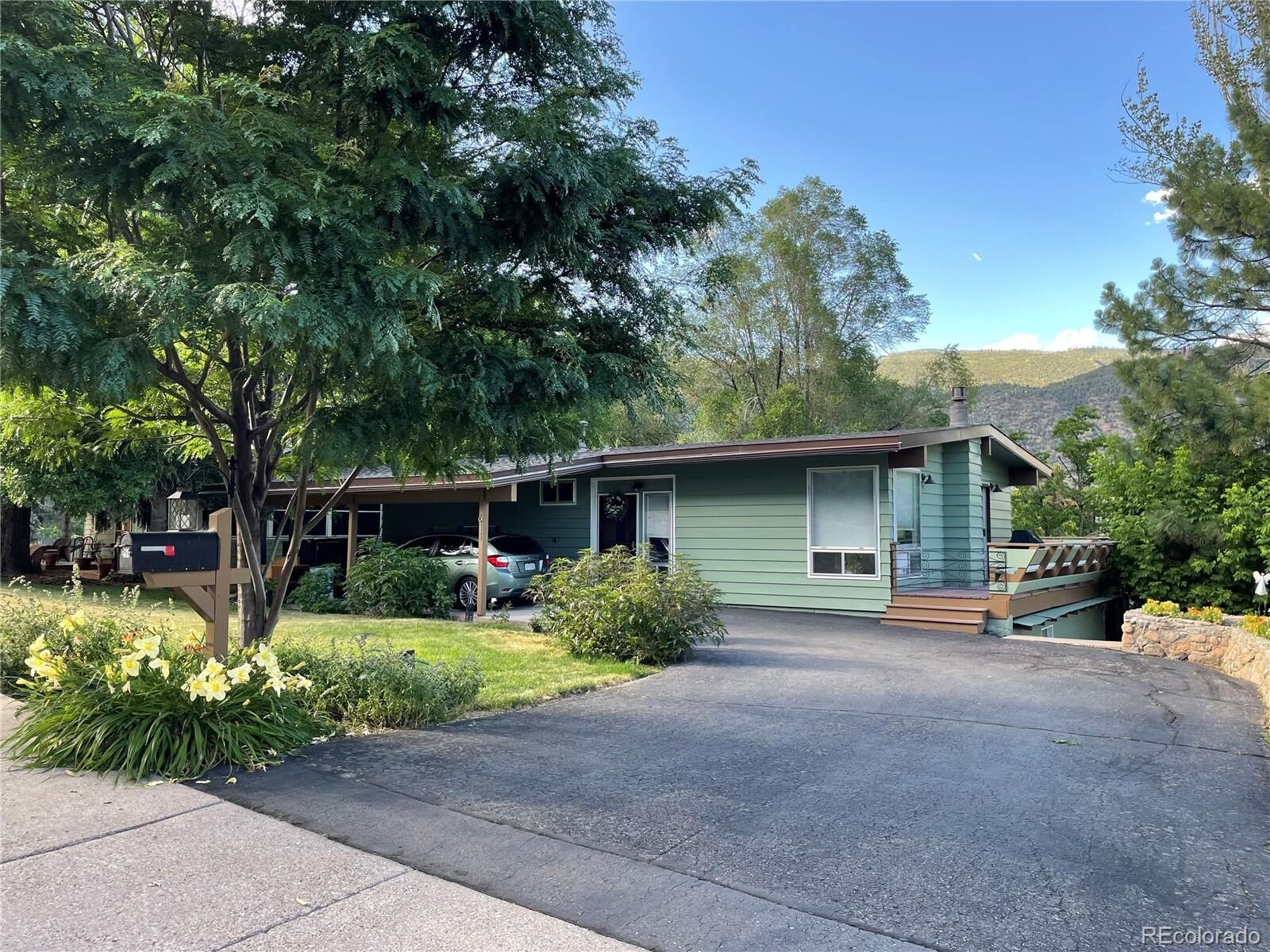 Property Photo:  611 W 12th Street  CO 81601 