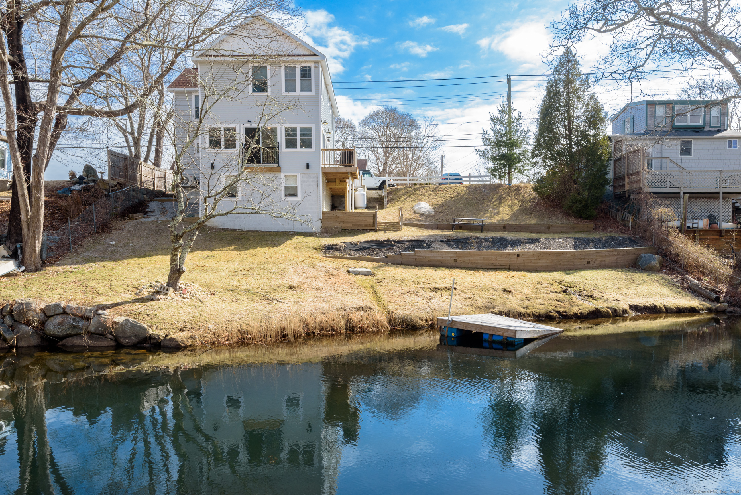 Property Photo:  276 Niantic River Road  CT 06385 