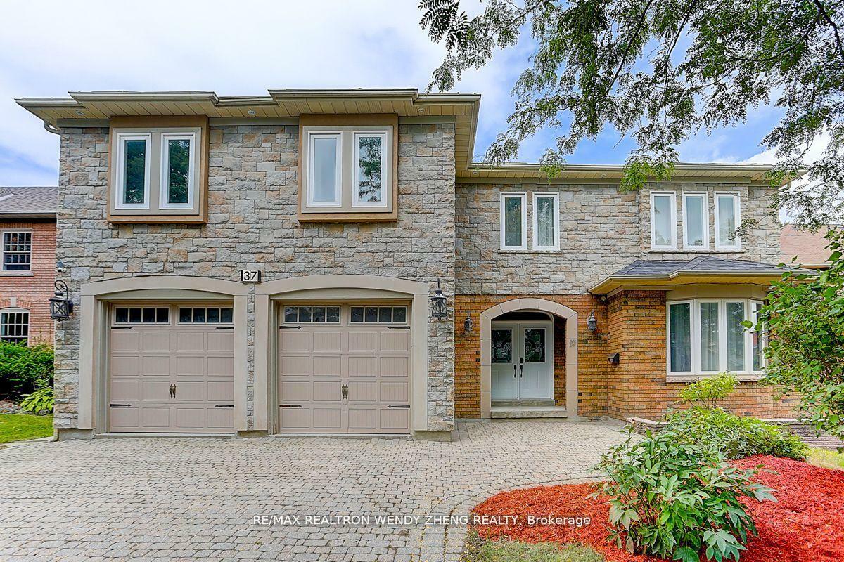 Property Photo: 37 Montclair Road ON L4B 2T9