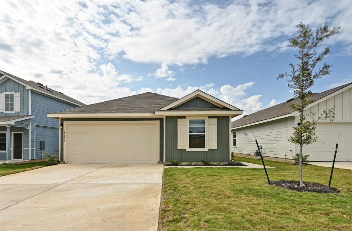 Property Photo:  13405 Grays Peak Path  TX 78610 