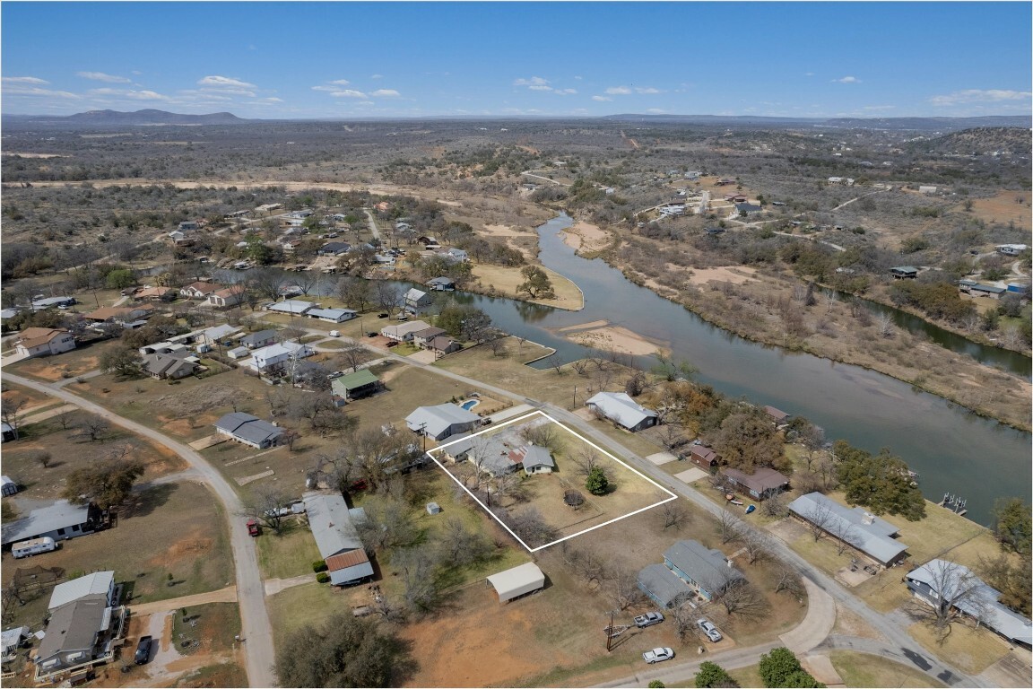 Property Photo: 707 Sandy Harbor Drive TX 78657