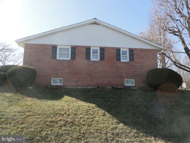 Property Photo: 225 Heritage Road PA 17202