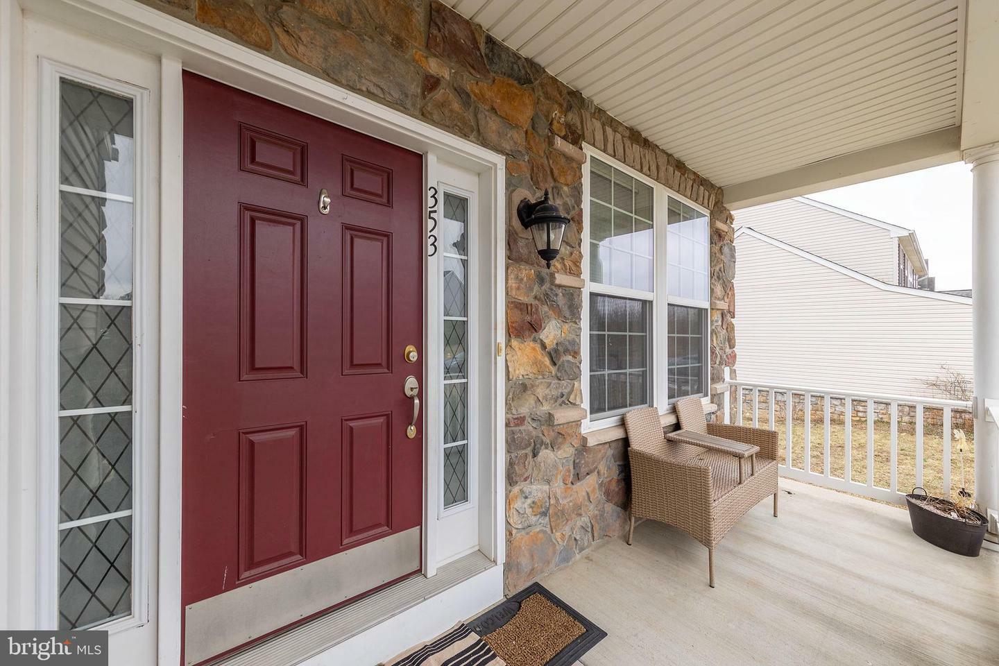 Property Photo:  353 Fontana Circle  WV 25403 