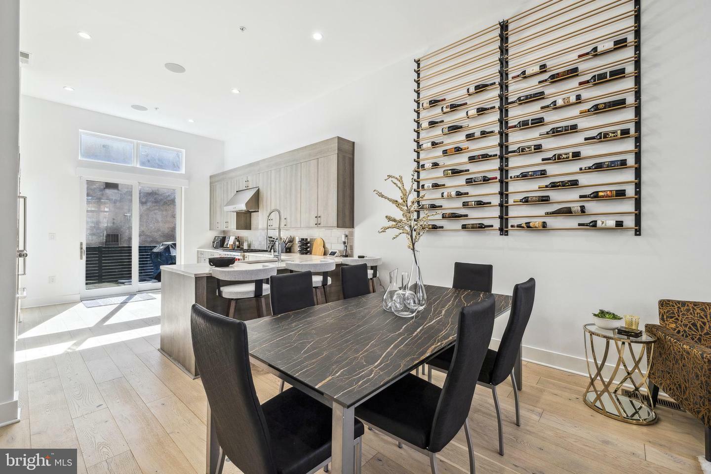 Property Photo: 48 N 3rd Street 3 PA 19106