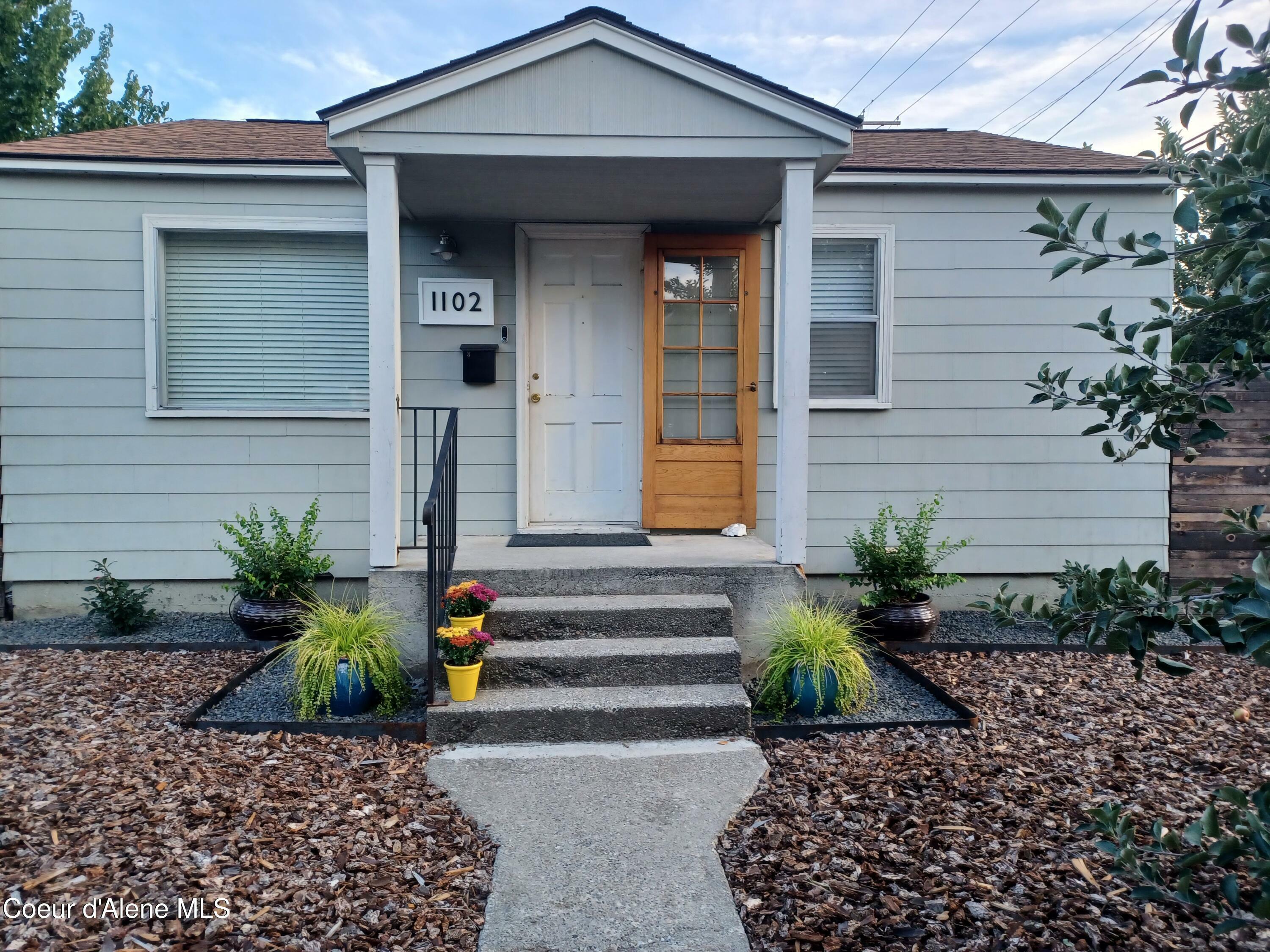 Property Photo: 1102 E Pennsylvania Ave ID 83814