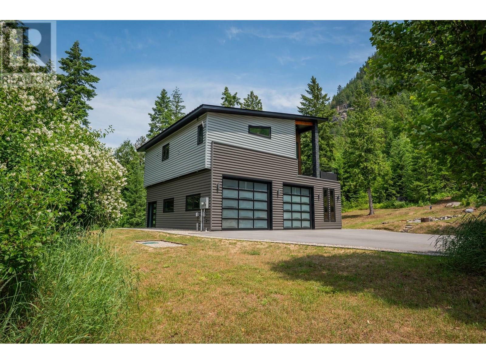 Property Photo: 1959 Sandy Road BC V1N 4T1