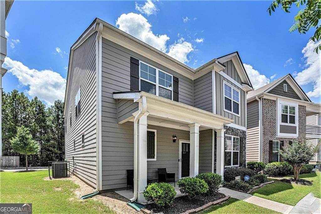 Property Photo: 847 Venture Way SW GA 30331