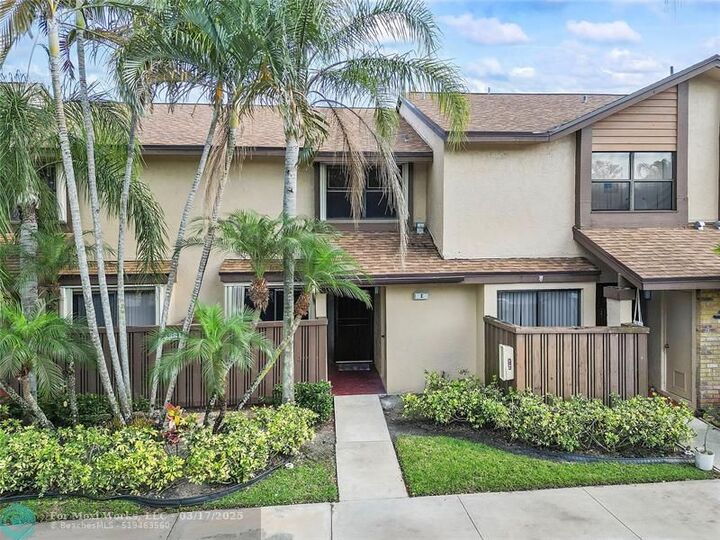 3961 Cocoplum Cir E-3663  Coconut Creek FL 33063 photo