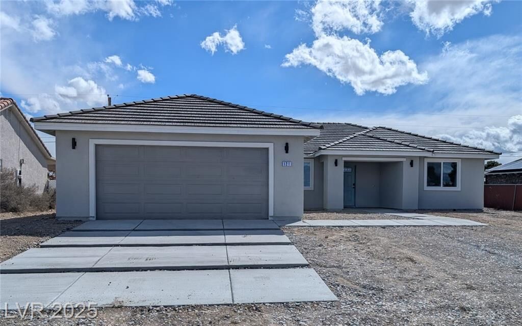 Property Photo: 121 Comstock Street NV 89048