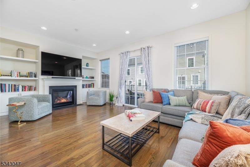 Property Photo: 171 Roosevelt Dr 2404 NJ 07075