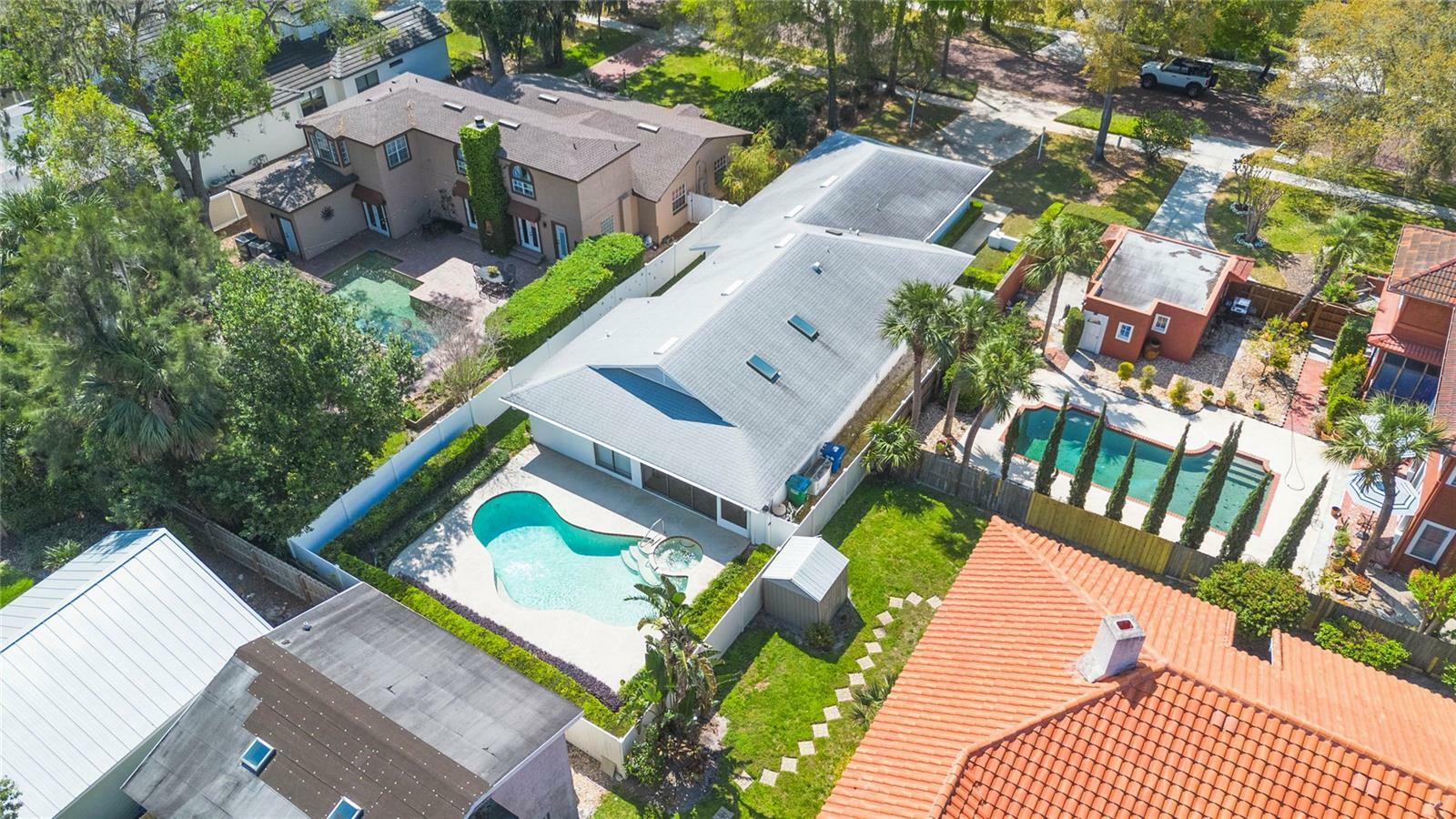 Property Photo: 250 Cortland Avenue FL 32789