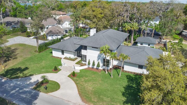 Property Photo:  409 W 2nd Avenue  FL 34786 