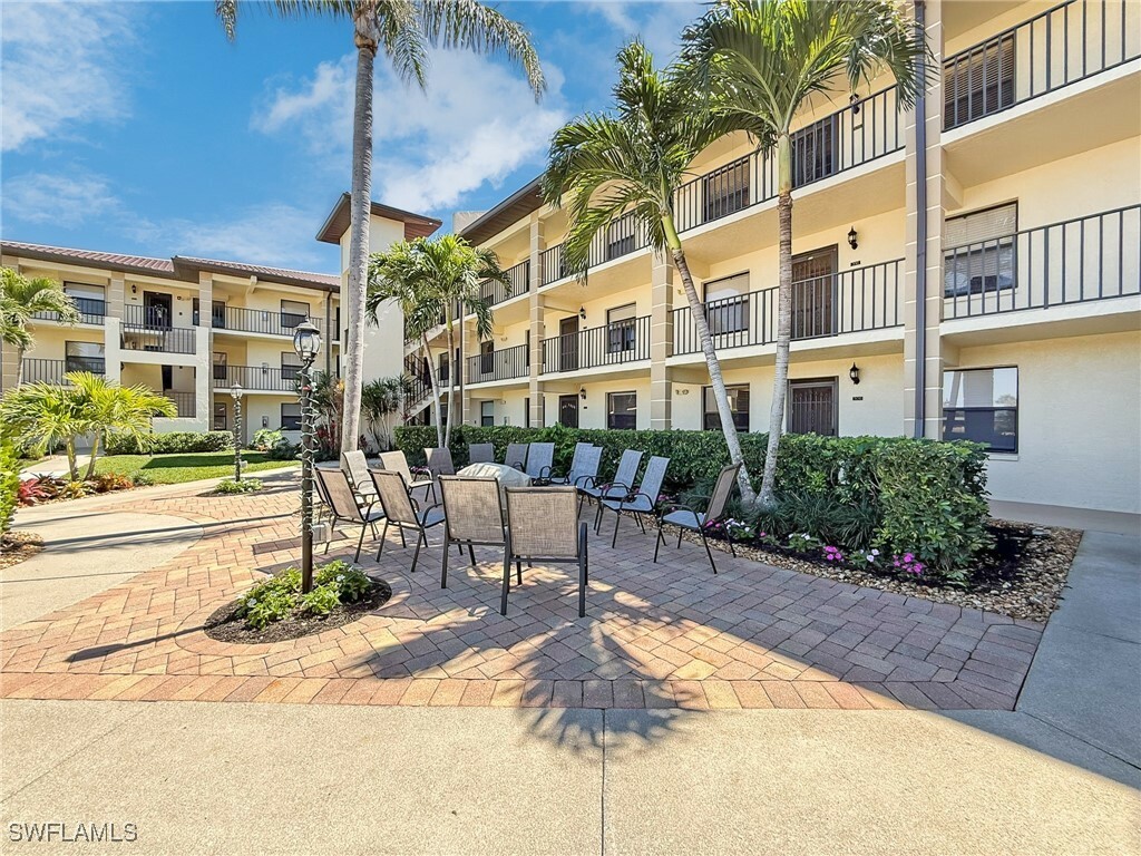 Property Photo: 12621 Kelly Sands Way 326 FL 33908