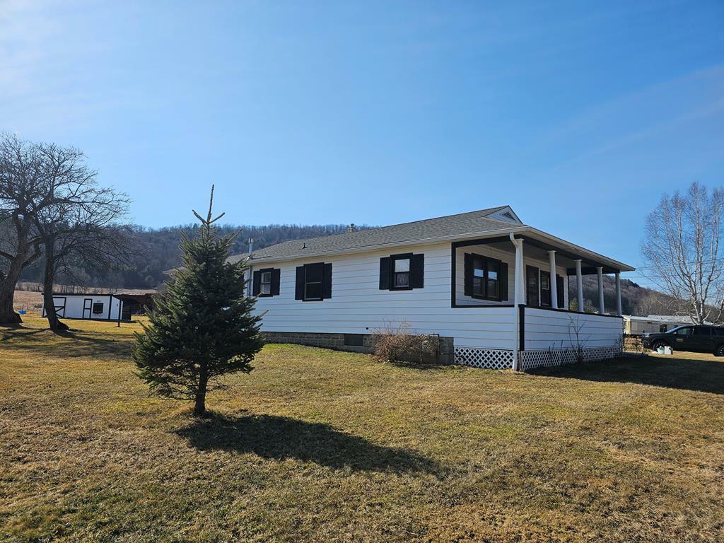 Property Photo: 35 Burleson Ave PA 16746