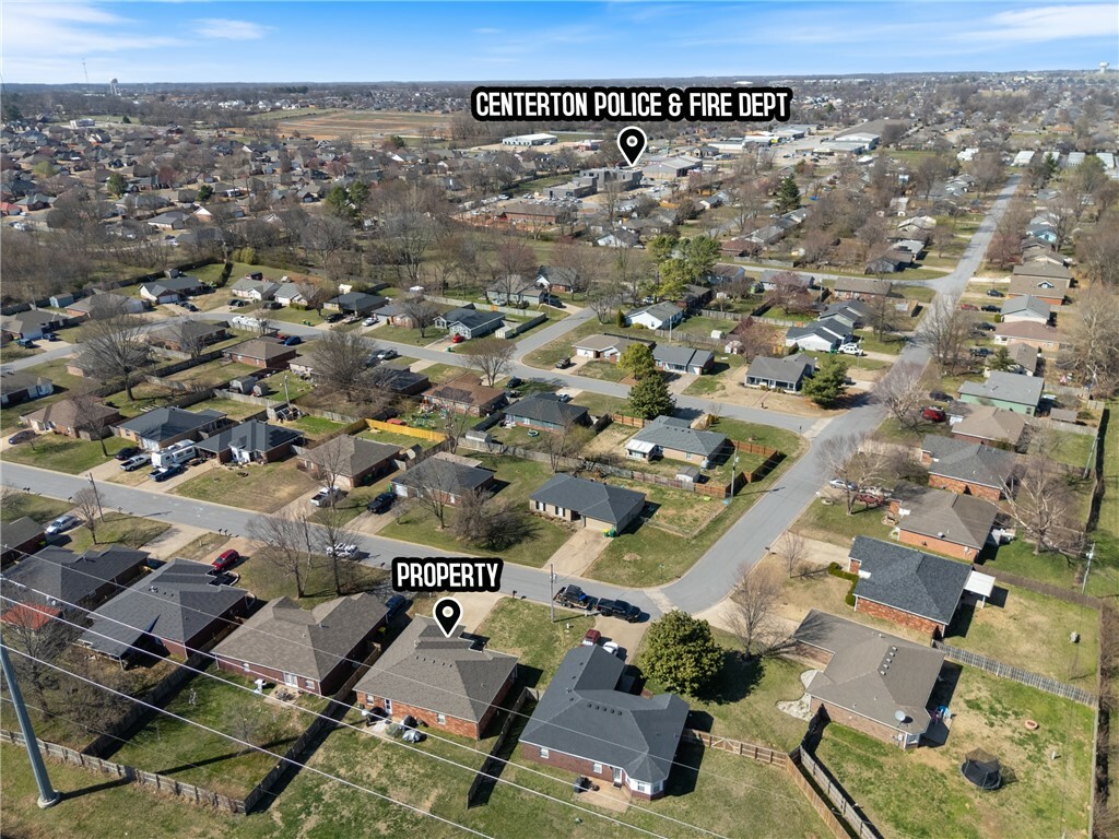 Property Photo: 703 Ponderosa Street AR 72719