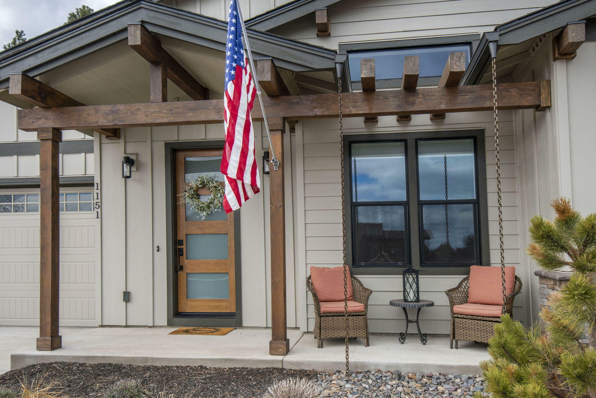 Property Photo: 1151 N Jantzen Court OR 97759